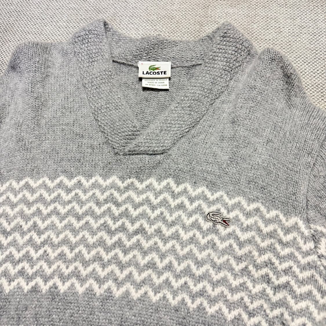 라코스테 그레이 패턴 니트 스웨터 상품이미지2