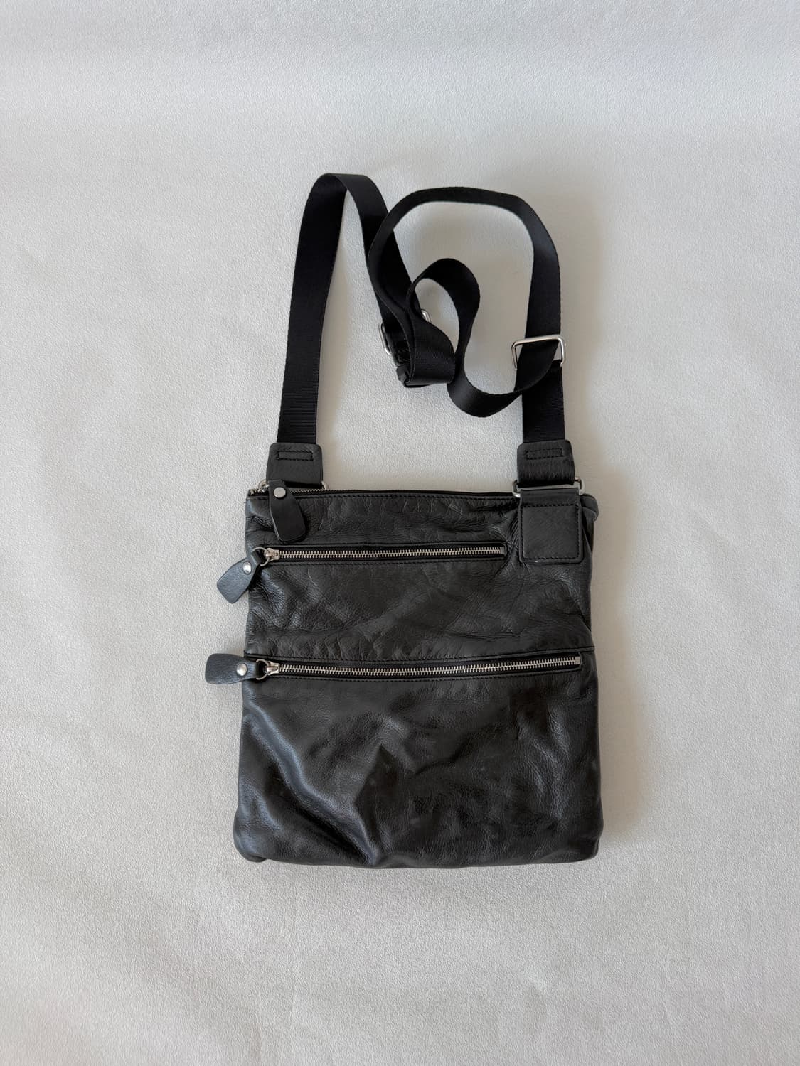 Margot 레더 크로스백 상품이미지1