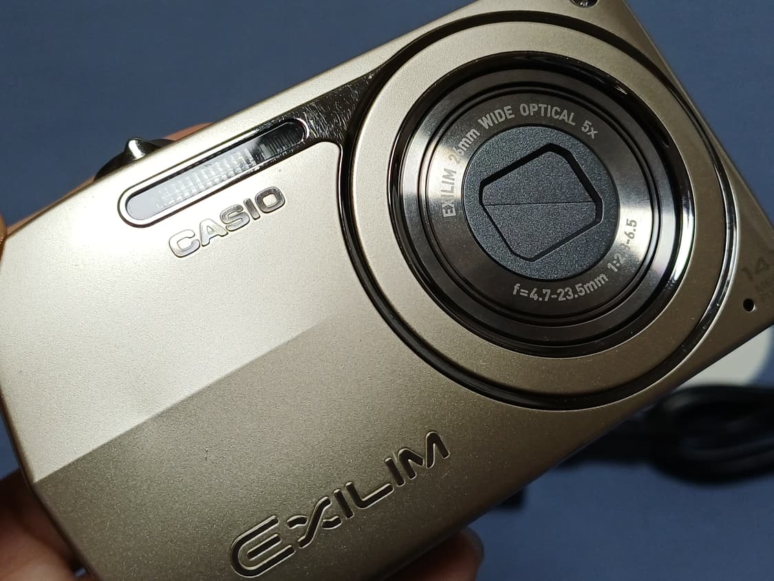 카시오 casio z2300 골드 디카 판매 상품이미지2