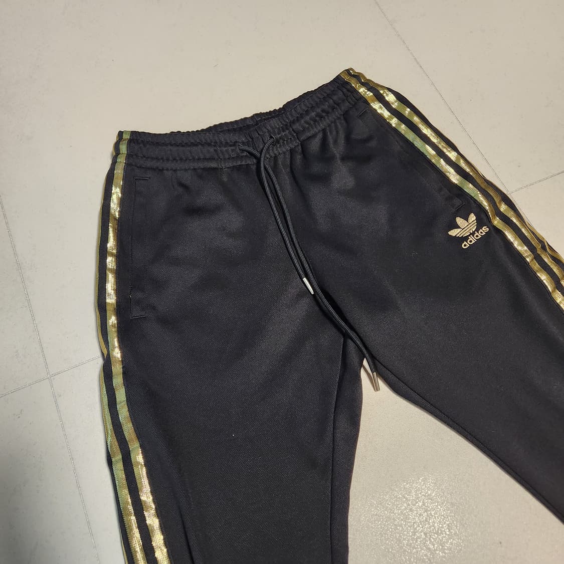 아디다스 금장 블랙/골드 트랙 수트 세트 상품이미지7