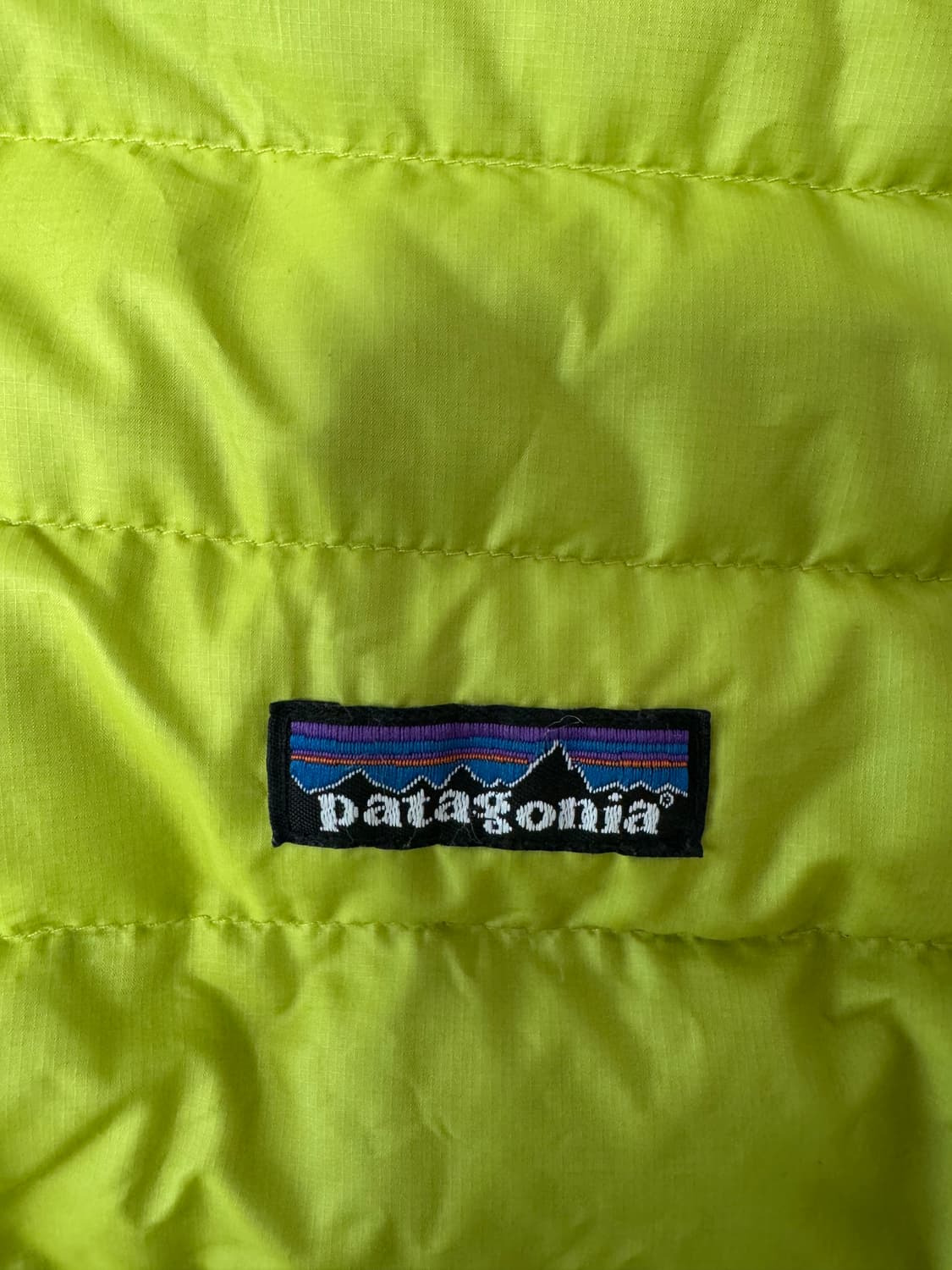 XL 파타고니아 다운스웨터 자켓 라임 상품이미지2