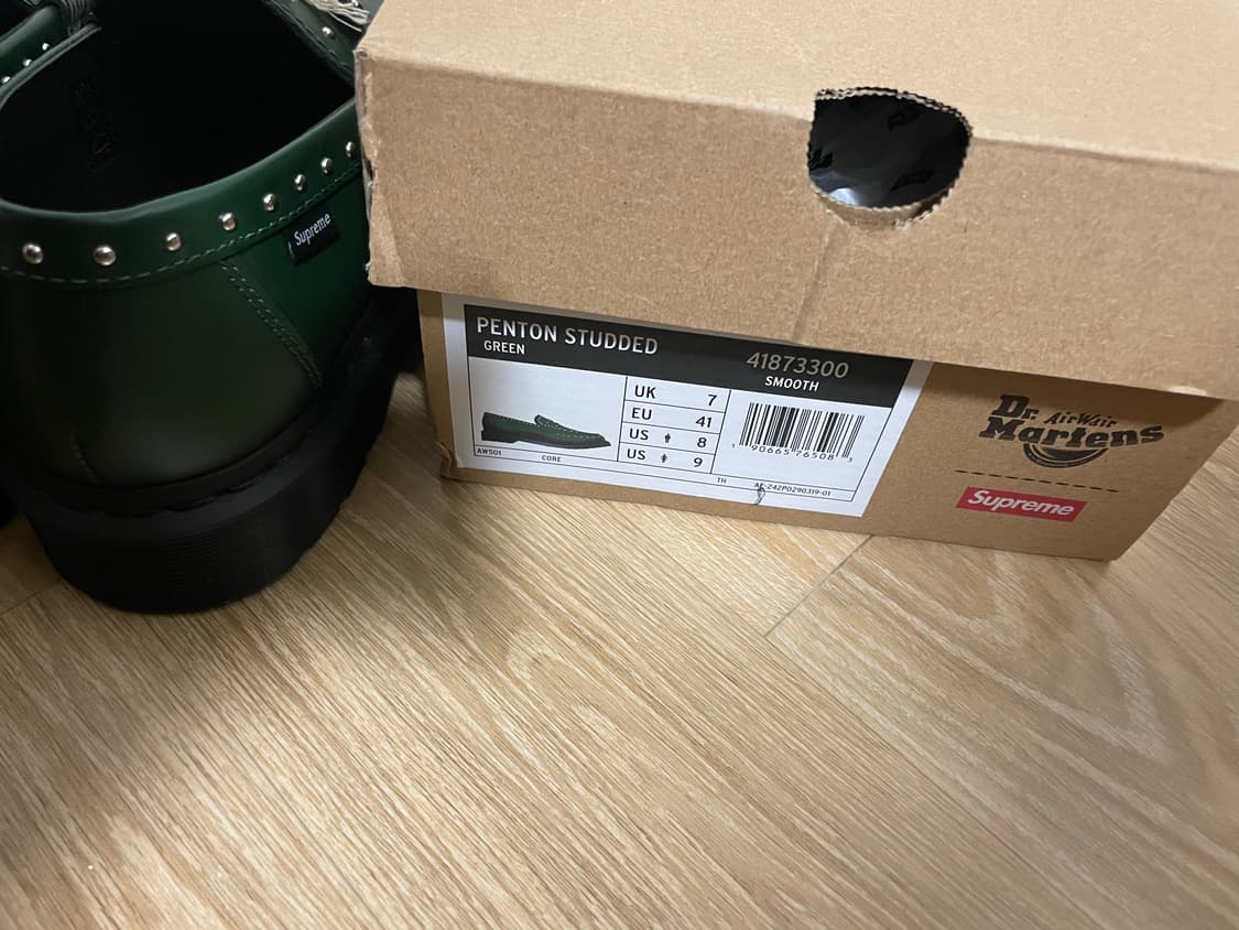 [새상품] 슈프림 x 닥터마틴 펜톤 스터드 로퍼 260 상품이미지2