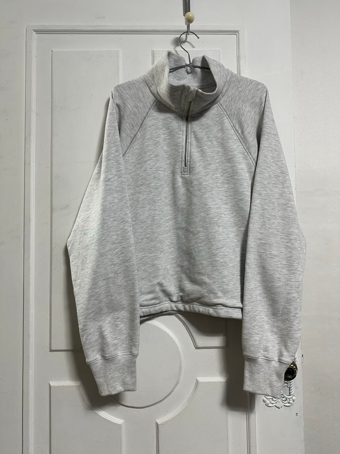 에나반트 ENAVANT 반집업 상품이미지1