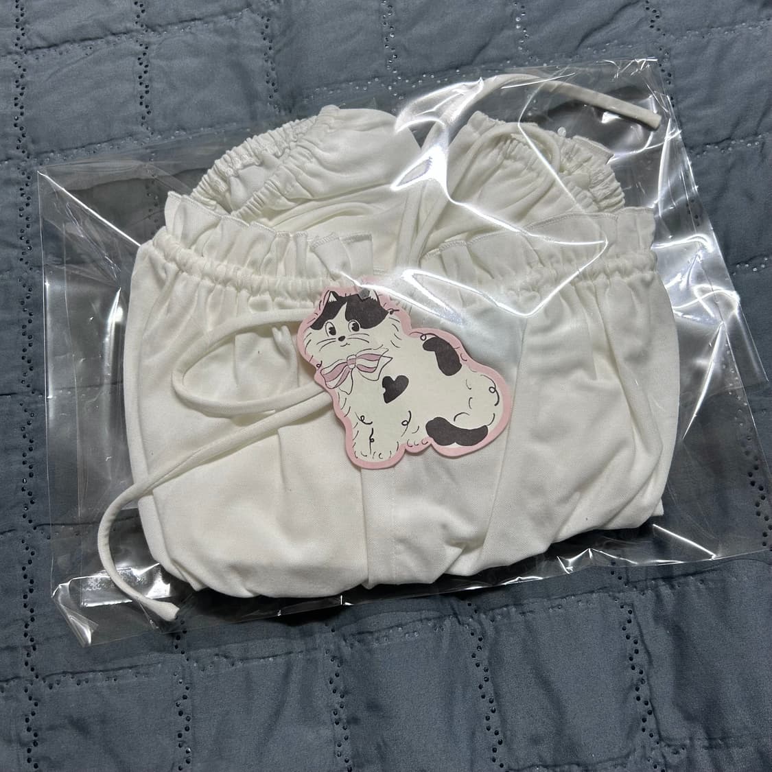 (새상품) 페일제이드 베이직 크롭 퍼프 블라우스 화이트  상품이미지7