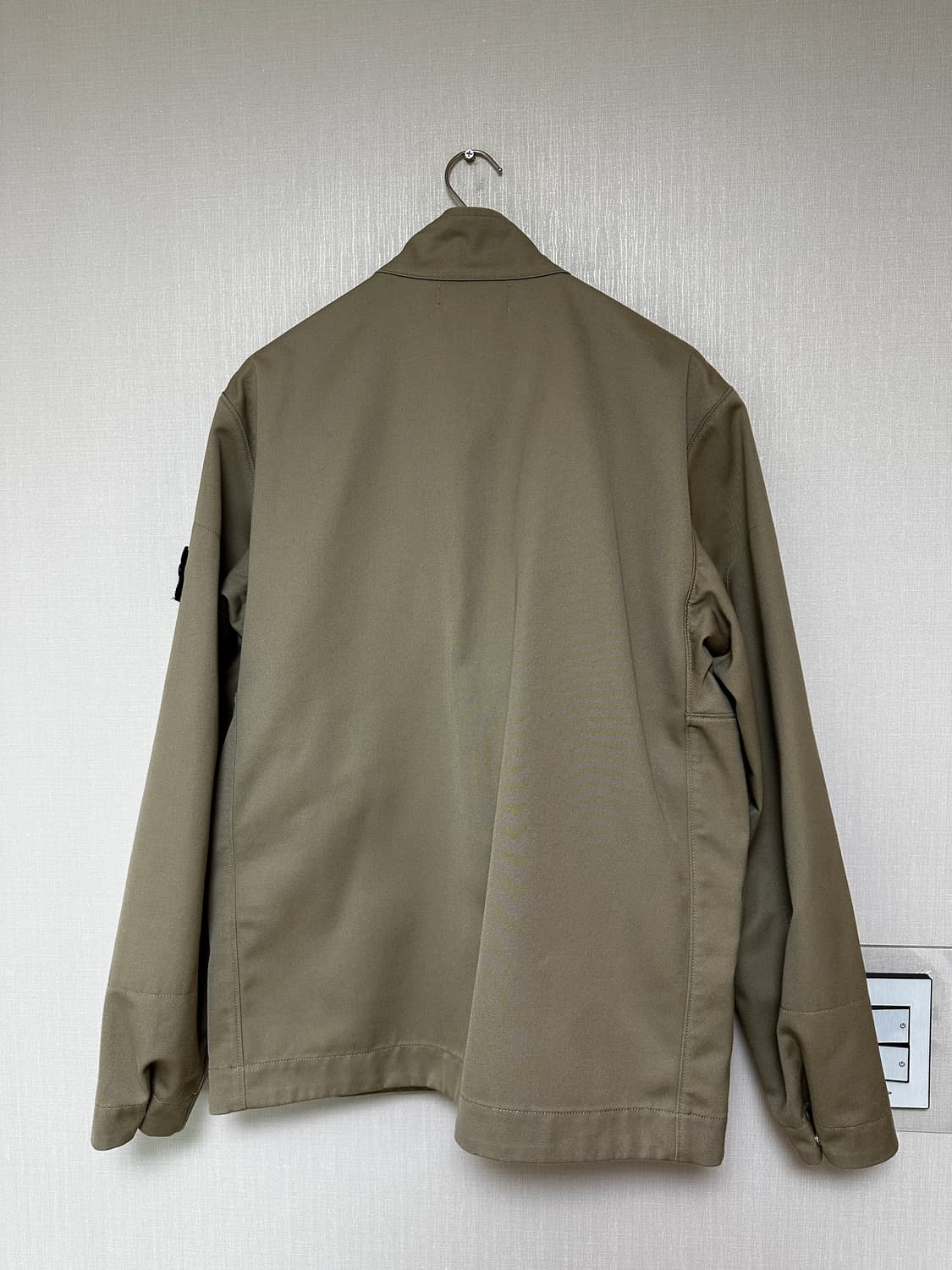 스톤아일랜드 23시즌 자켓 상품이미지2