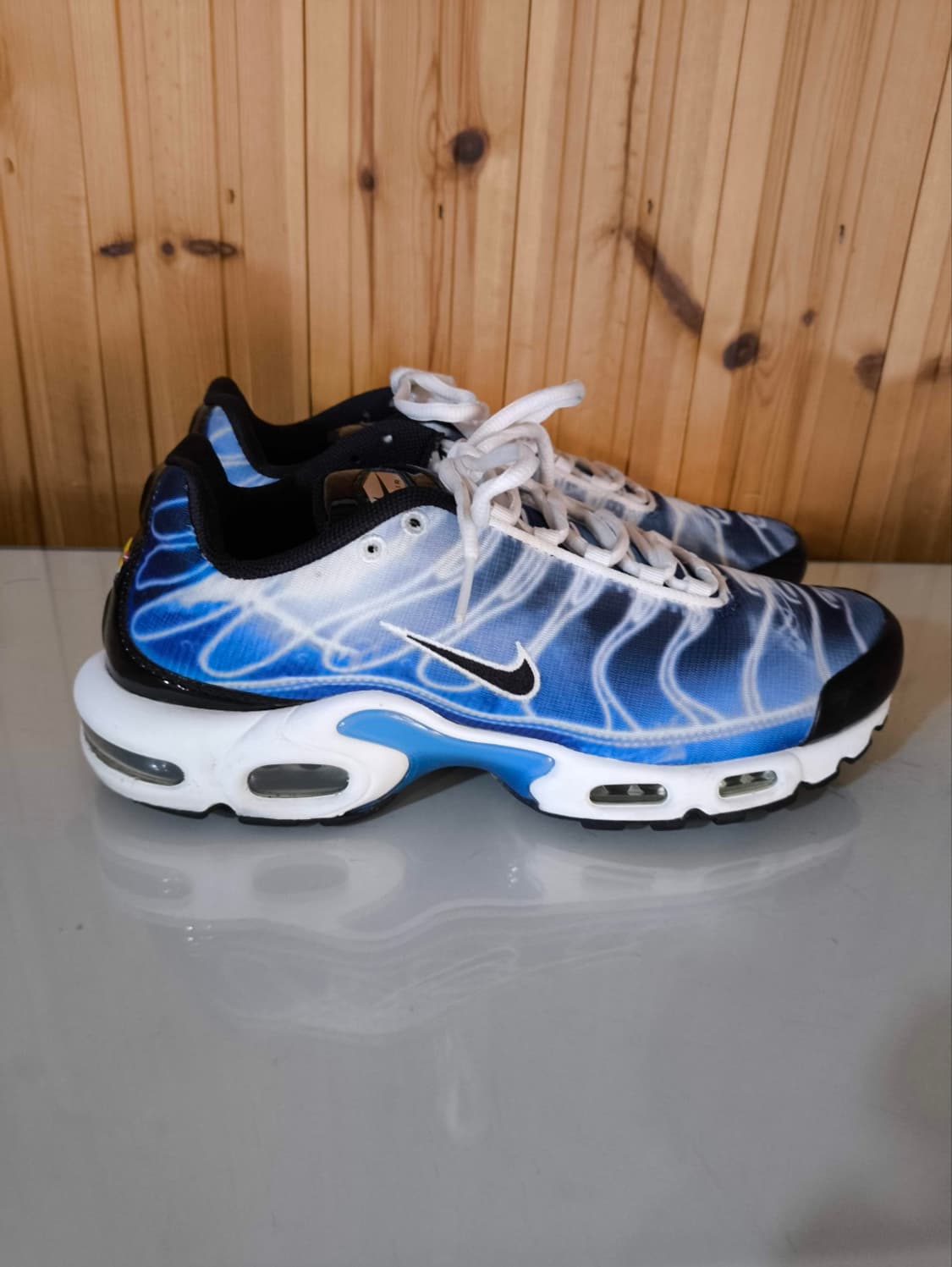 270mm 나이키 에어맥스 플러스 라이트 포토 운동화 상품이미지2