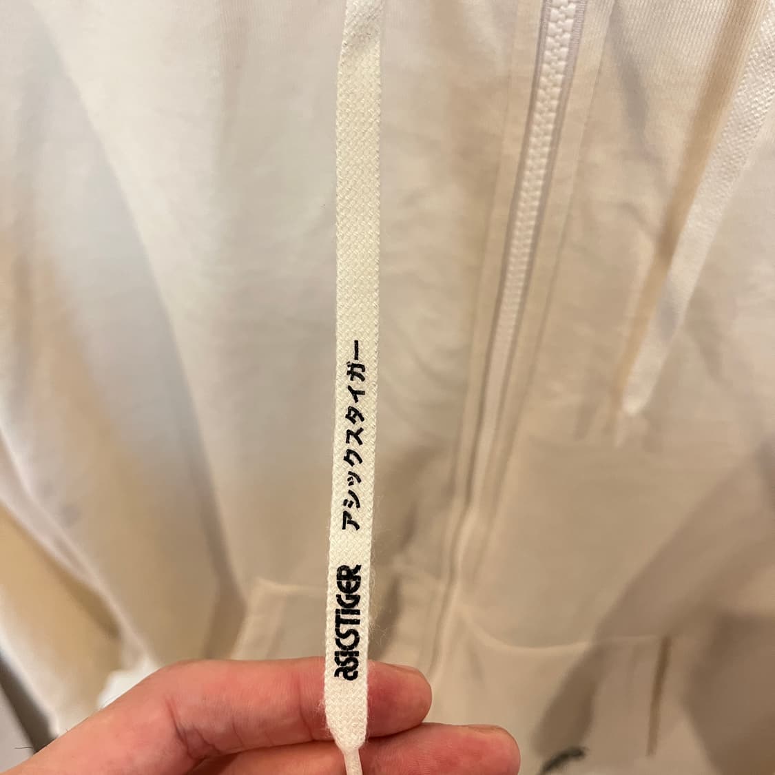 (XL) 아식스타이거 아이보리 프린팅 후드집업 상품이미지5