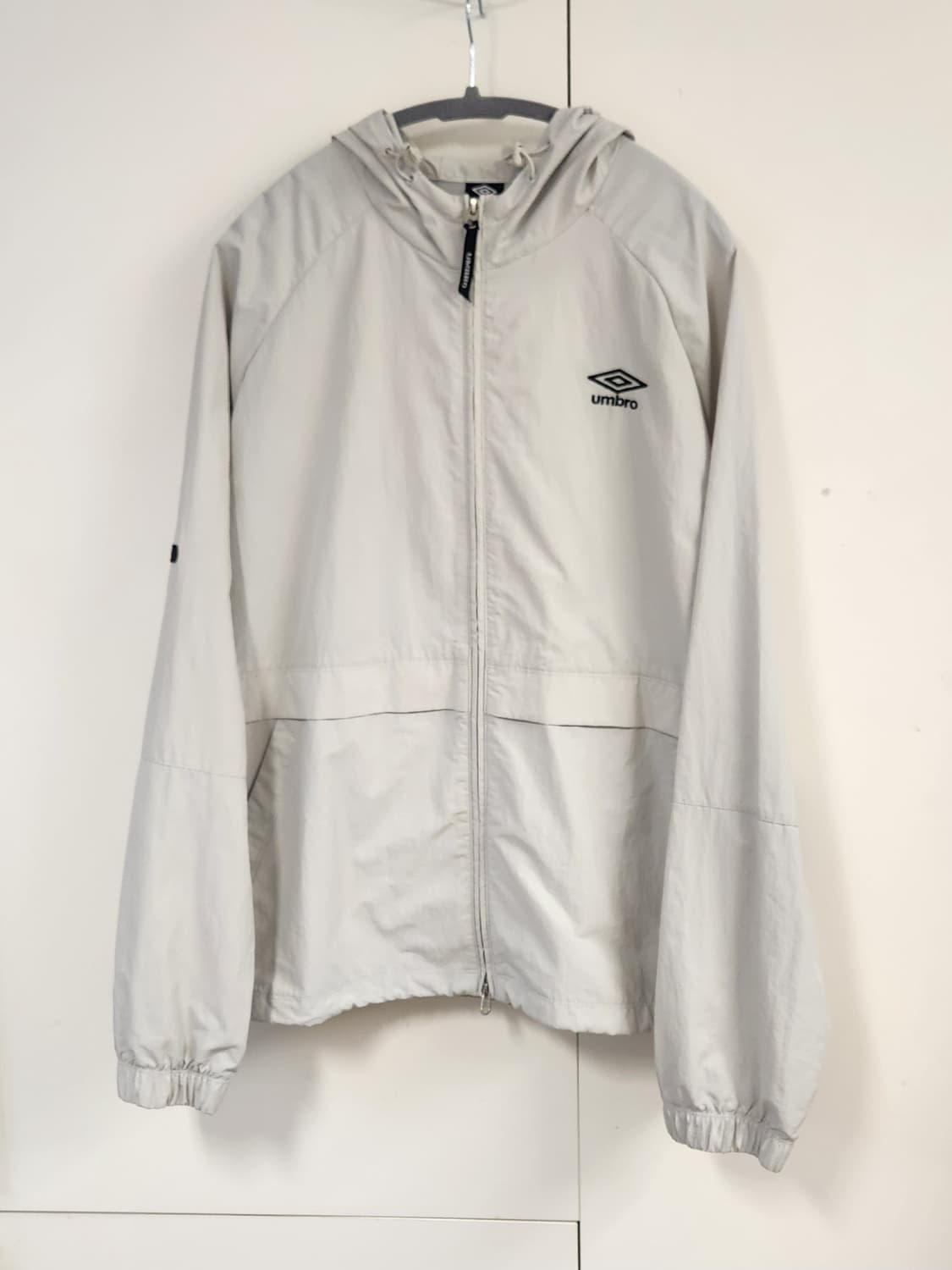 엄브로 오버핏 후드 바람막이 자켓 XL 상품이미지1