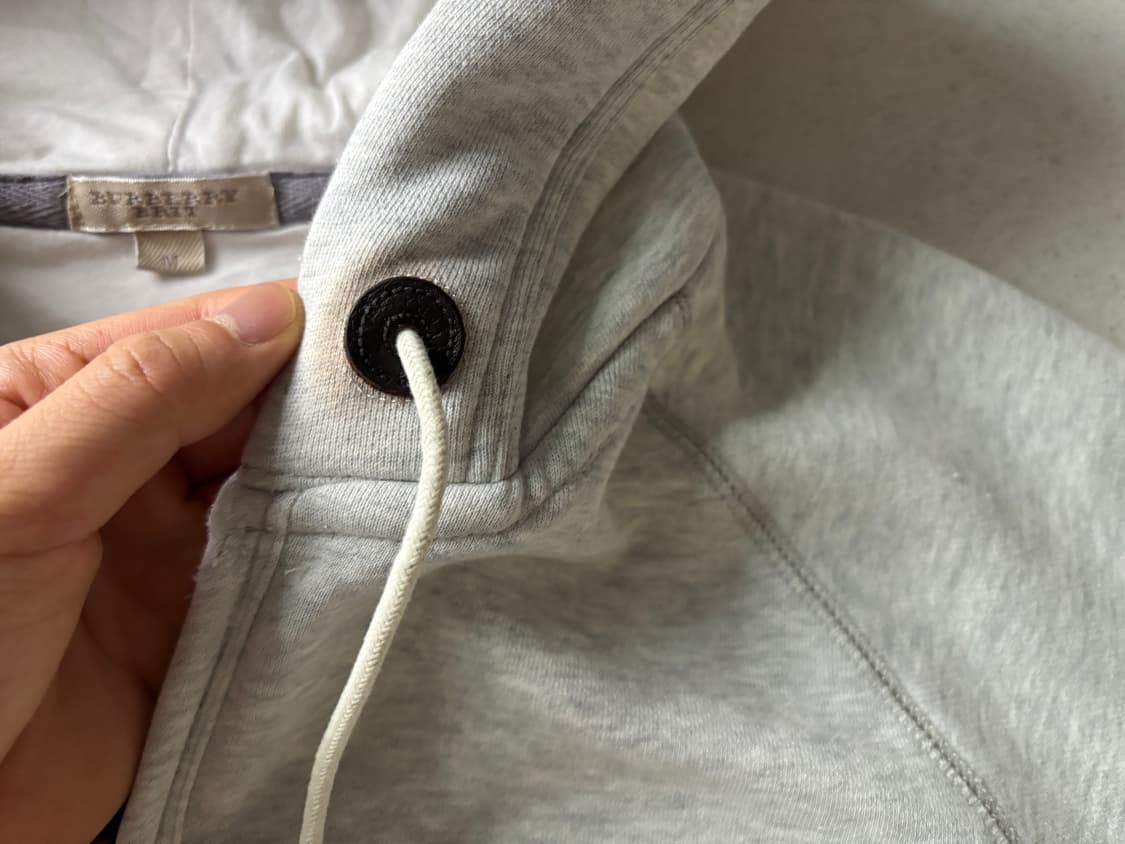 버버리 패치 후드집업 상품이미지9