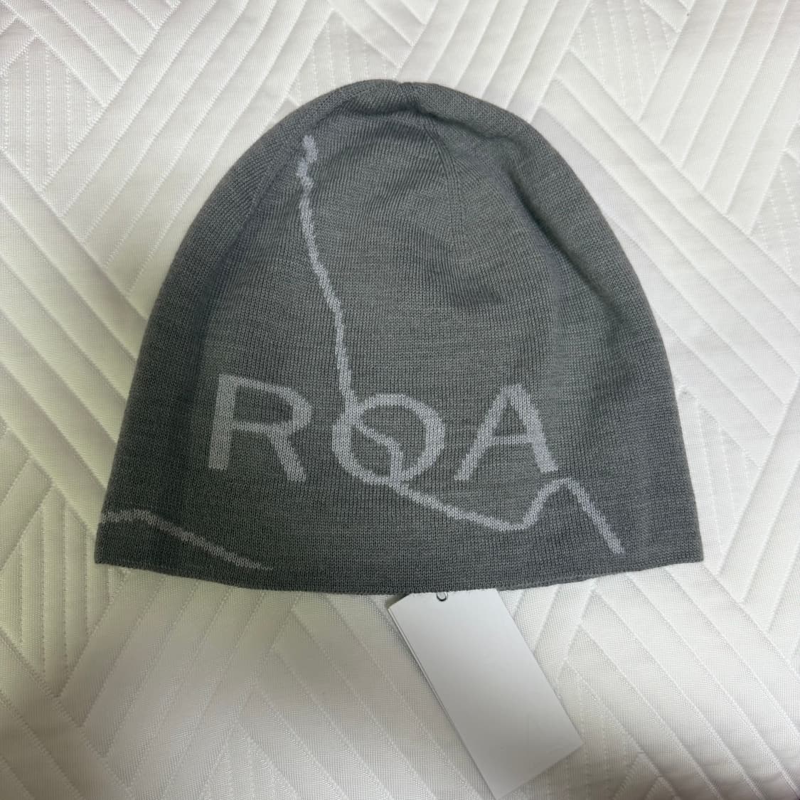 로아 roa 리버시블 비니 상품이미지2