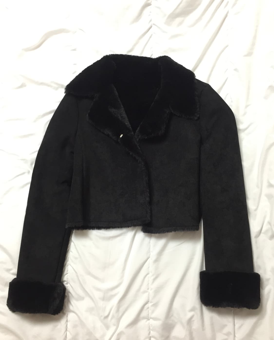 애즈온 CROPPED MUSTANG JAC KET 크롭 무스탕 자켓 상품이미지1