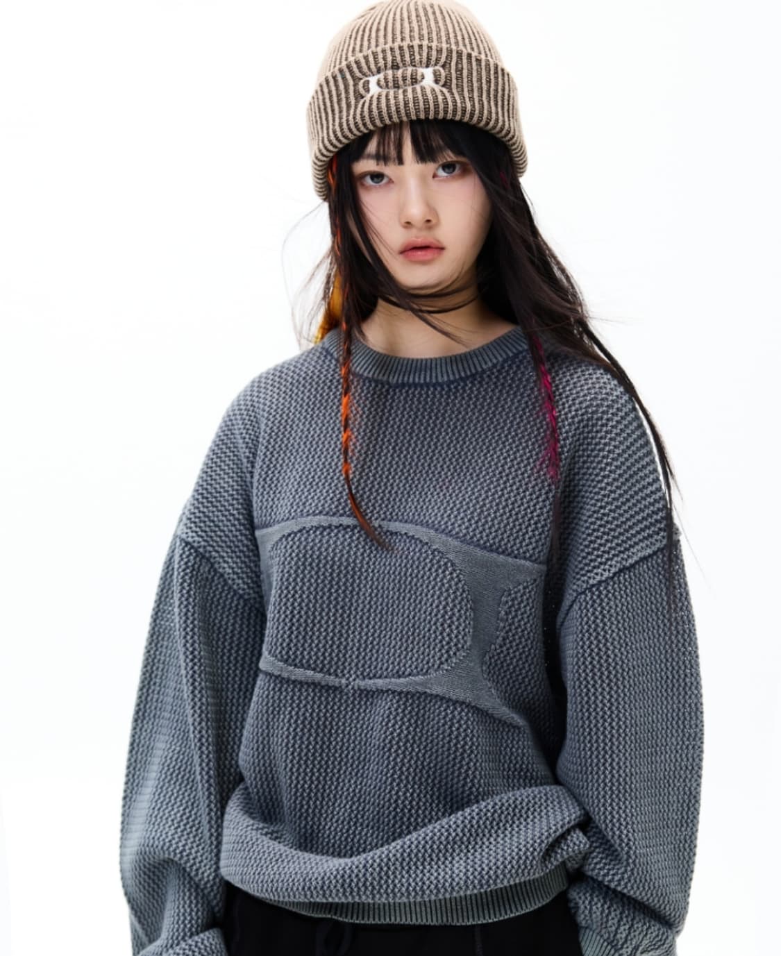 크리틱 WORMHOLE KNIT CHARCOAL 상품이미지1