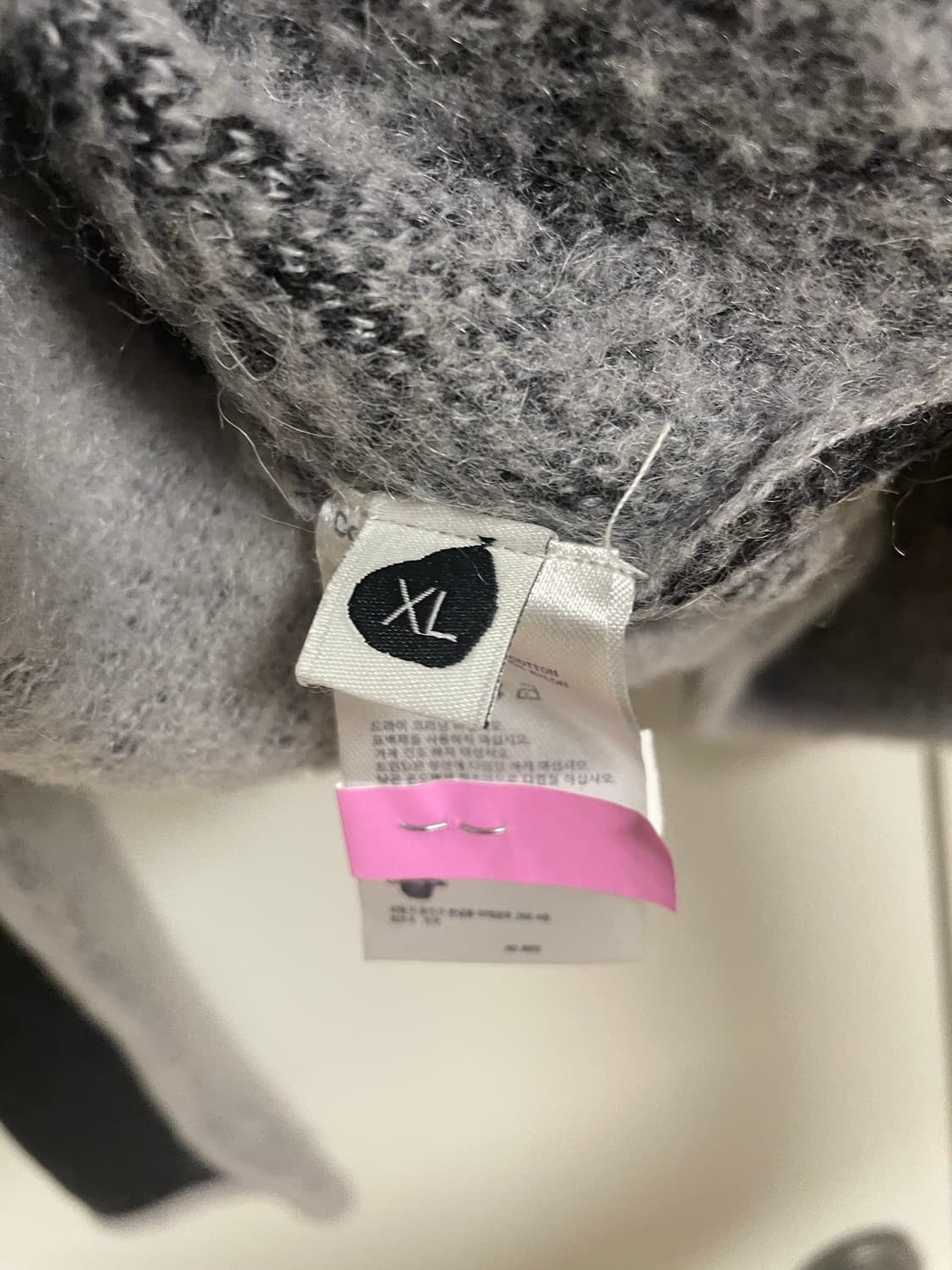 코스트퍼킬로 그래픽 니트 상품이미지6