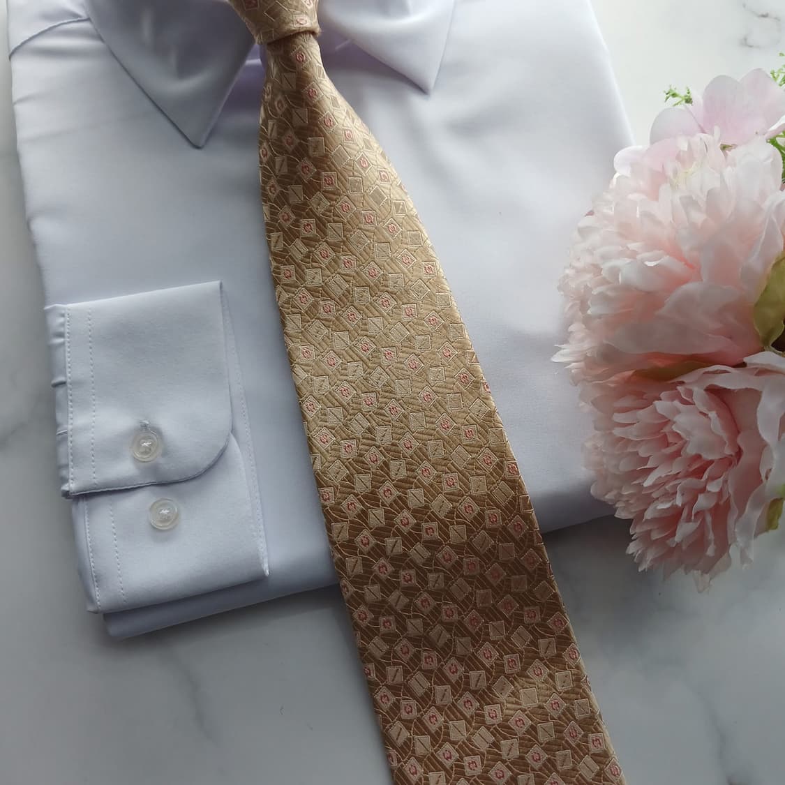 밀라숀 실크 골드 패턴 넥타이 8.8cm A+등급 A18446
 상품이미지5