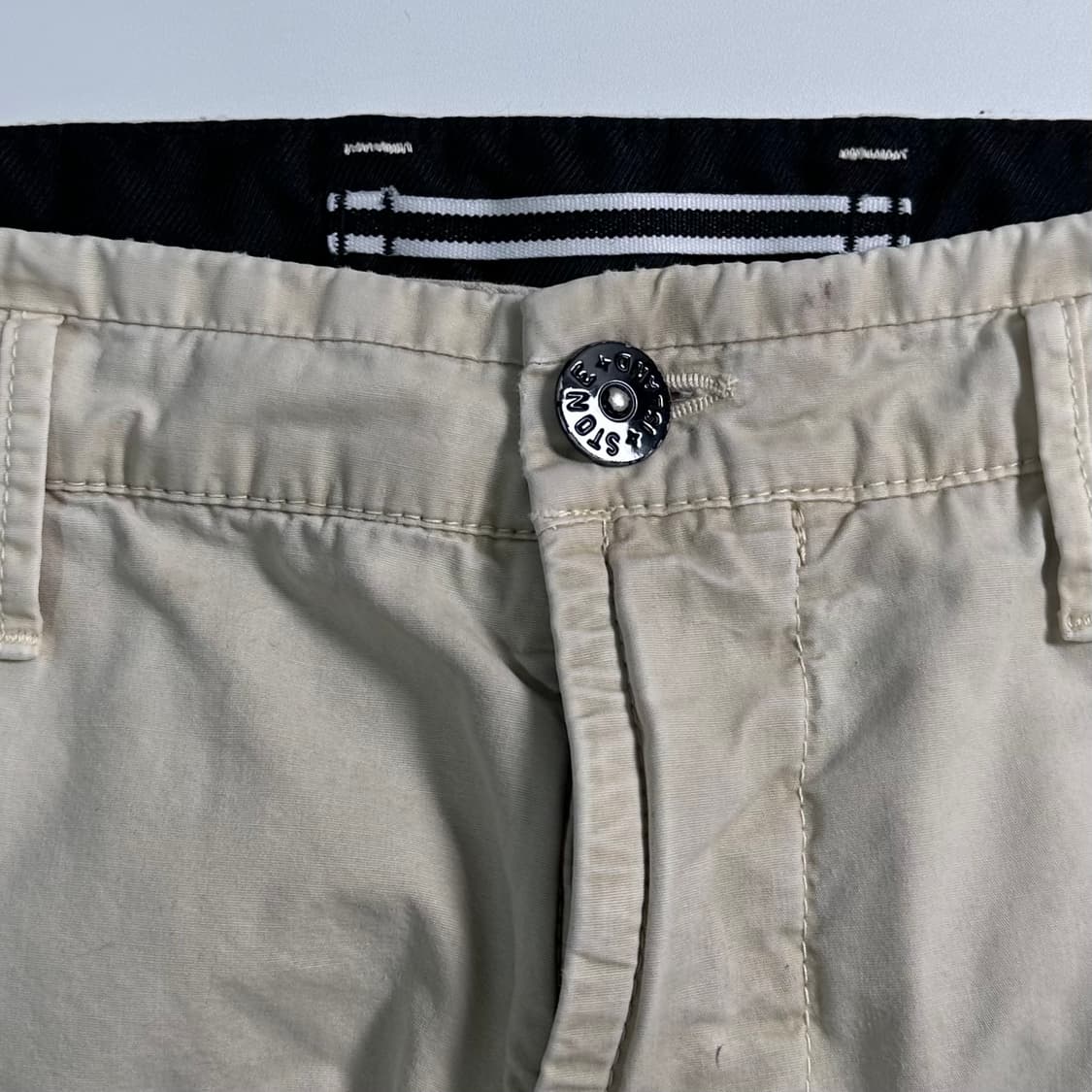 스톤아일랜드 와펜 카고 팬츠  상품이미지5