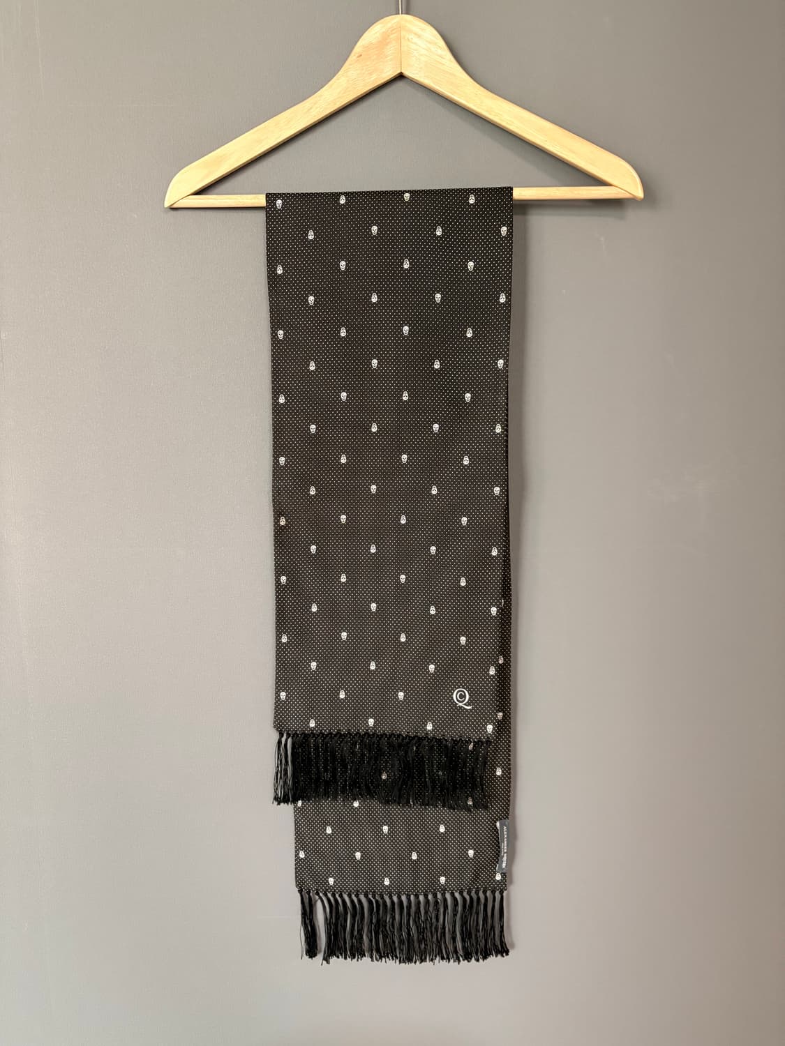 알렉산더맥퀸 스컬 사틴 머플러 상품이미지1