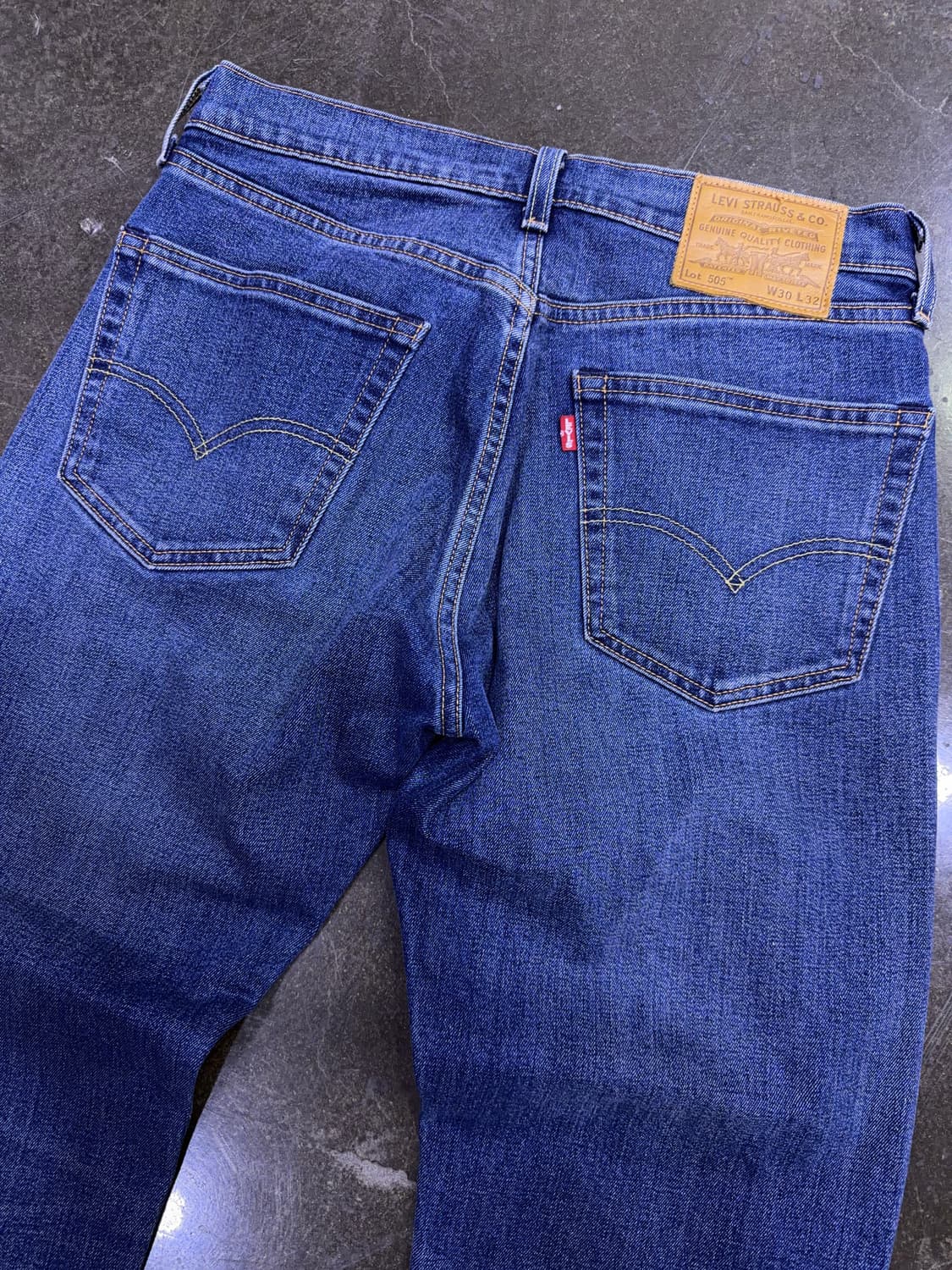 리바이스 505 프리미엄 빅E 약기모 워싱 레귤러 데님팬츠 30 상품이미지7