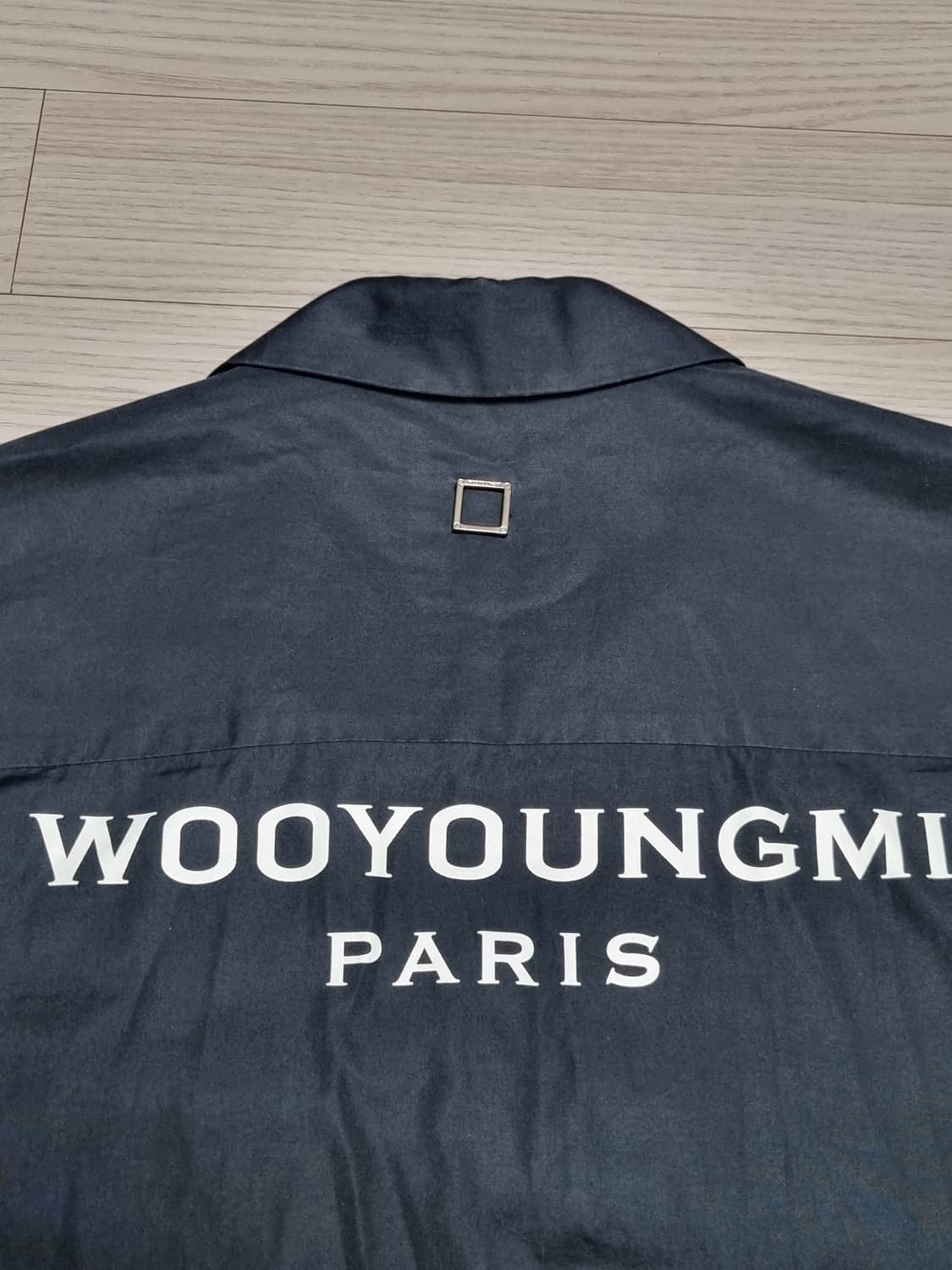 우영미 백로고 셔츠 상품이미지7