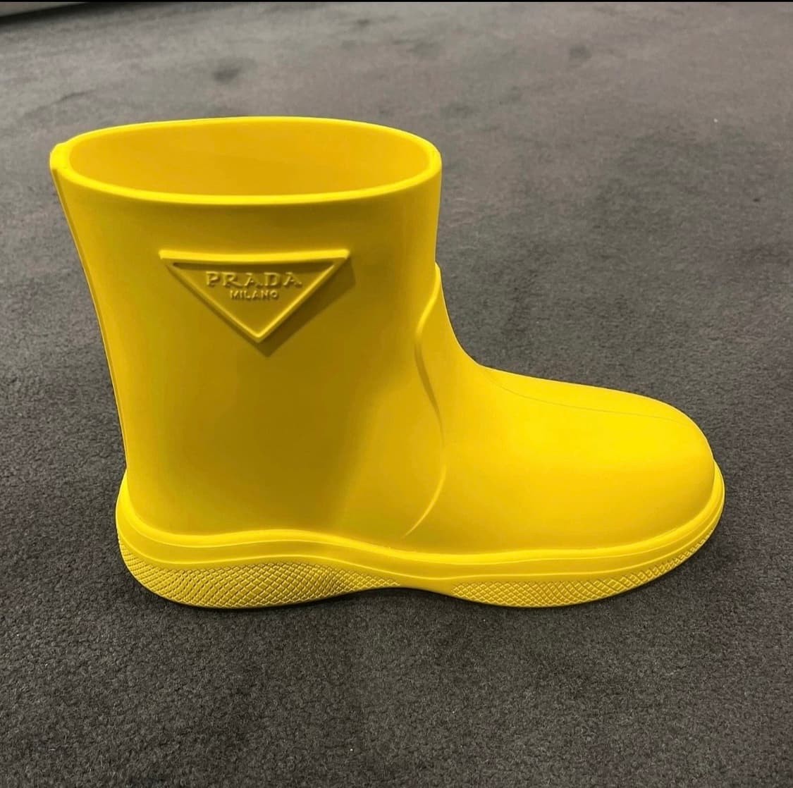 프라다 레인부츠 35 상품이미지1