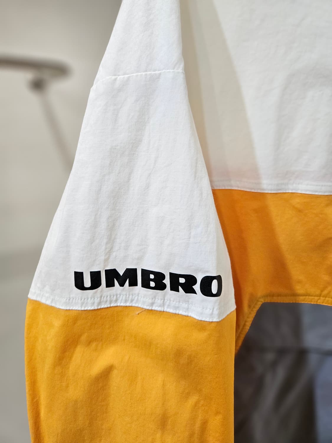 엄브로 팝러쉬 컬러블럭 후드 아노락 상품이미지4