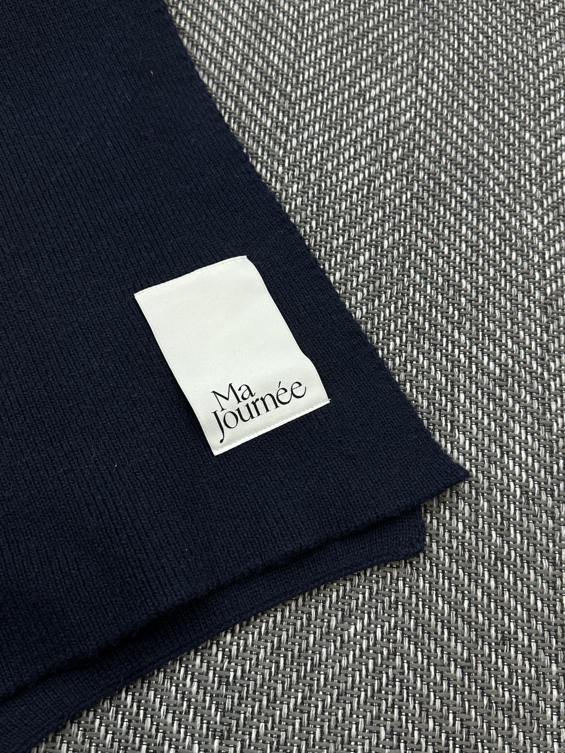 마조네 니트 머플러 네이비 상품이미지2