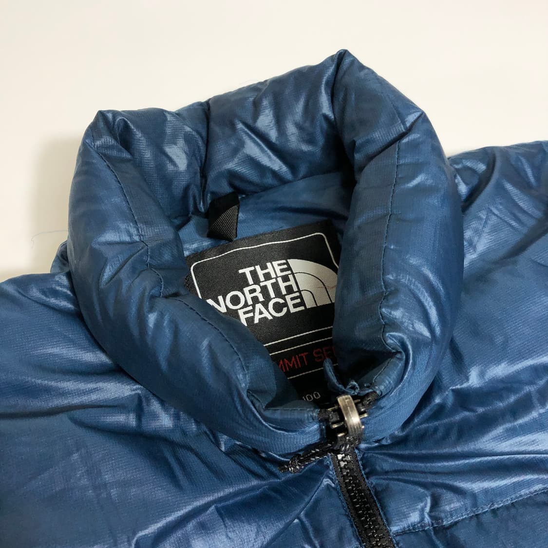 노스페이스 경량패딩 L 상품이미지3