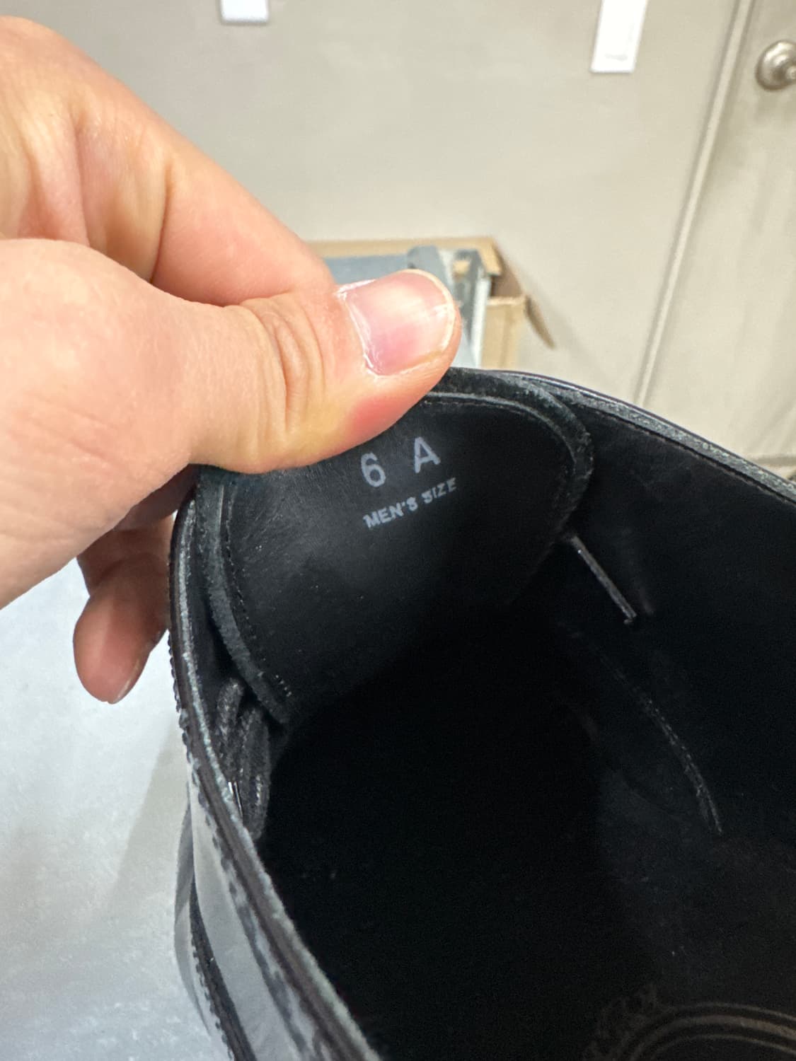 토즈 윙팁 블랙 6 상품이미지10