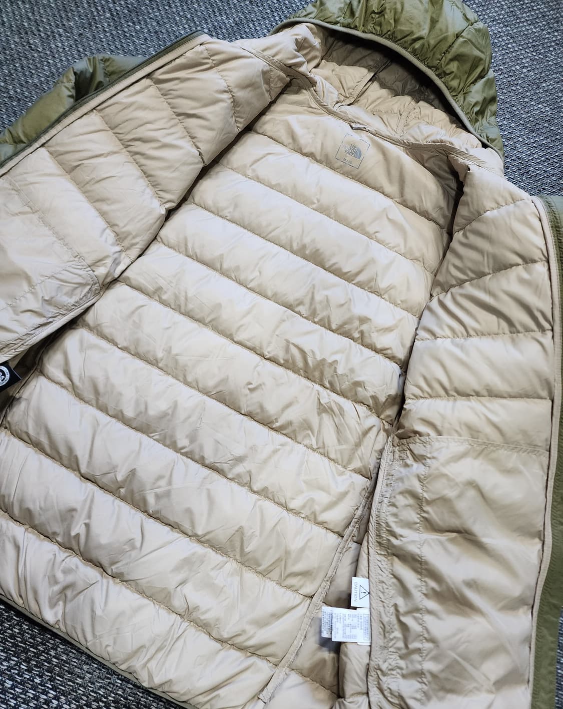 노스페이스 버몬트 후드 패딩 카키 상품이미지9