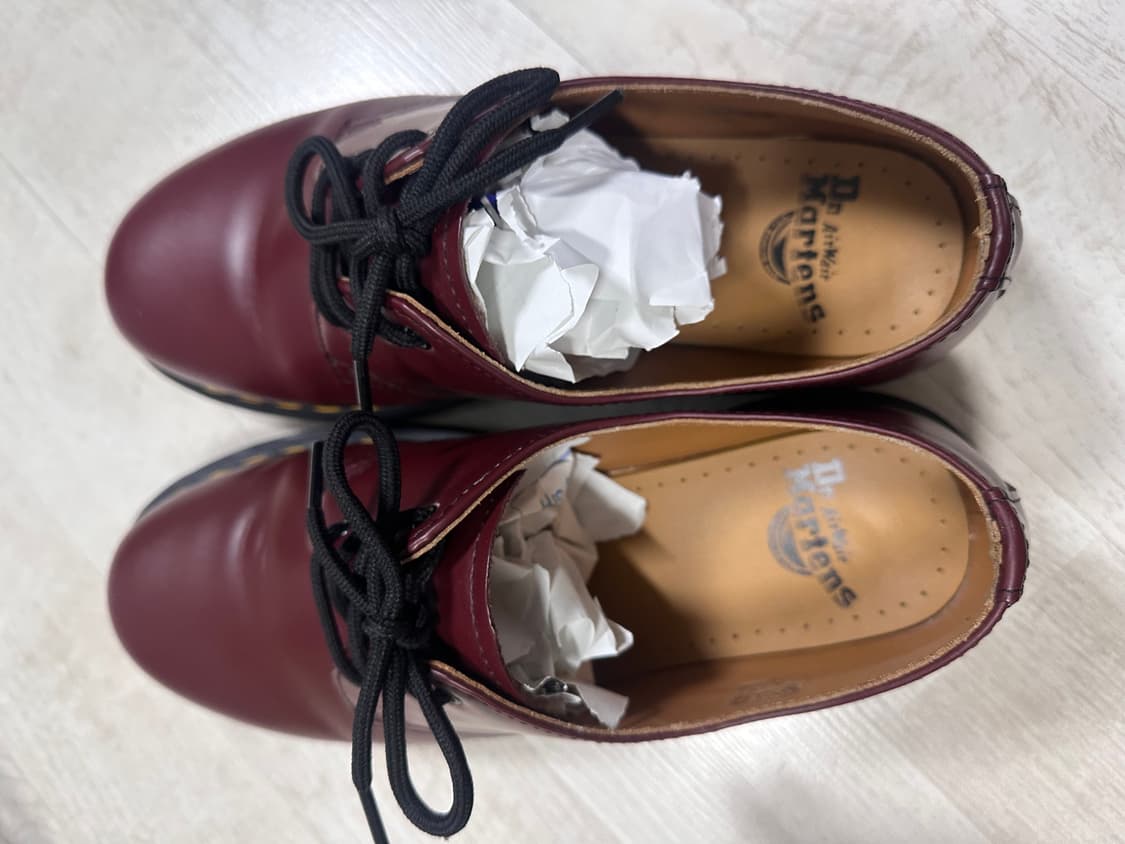 닥터마틴 1461 스무스 체리레드 uk8 1회착 상품이미지3