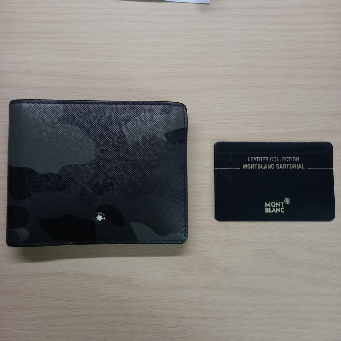 몽블랑 카모 반지갑 상품이미지1