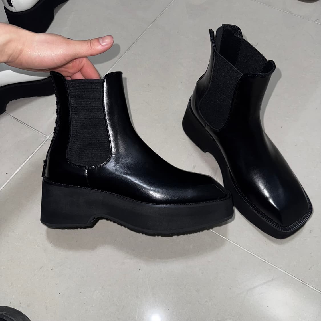 후망 시그니처 무광부츠 ( 블랙 / 화이트 ) (새상품) 상품이미지4