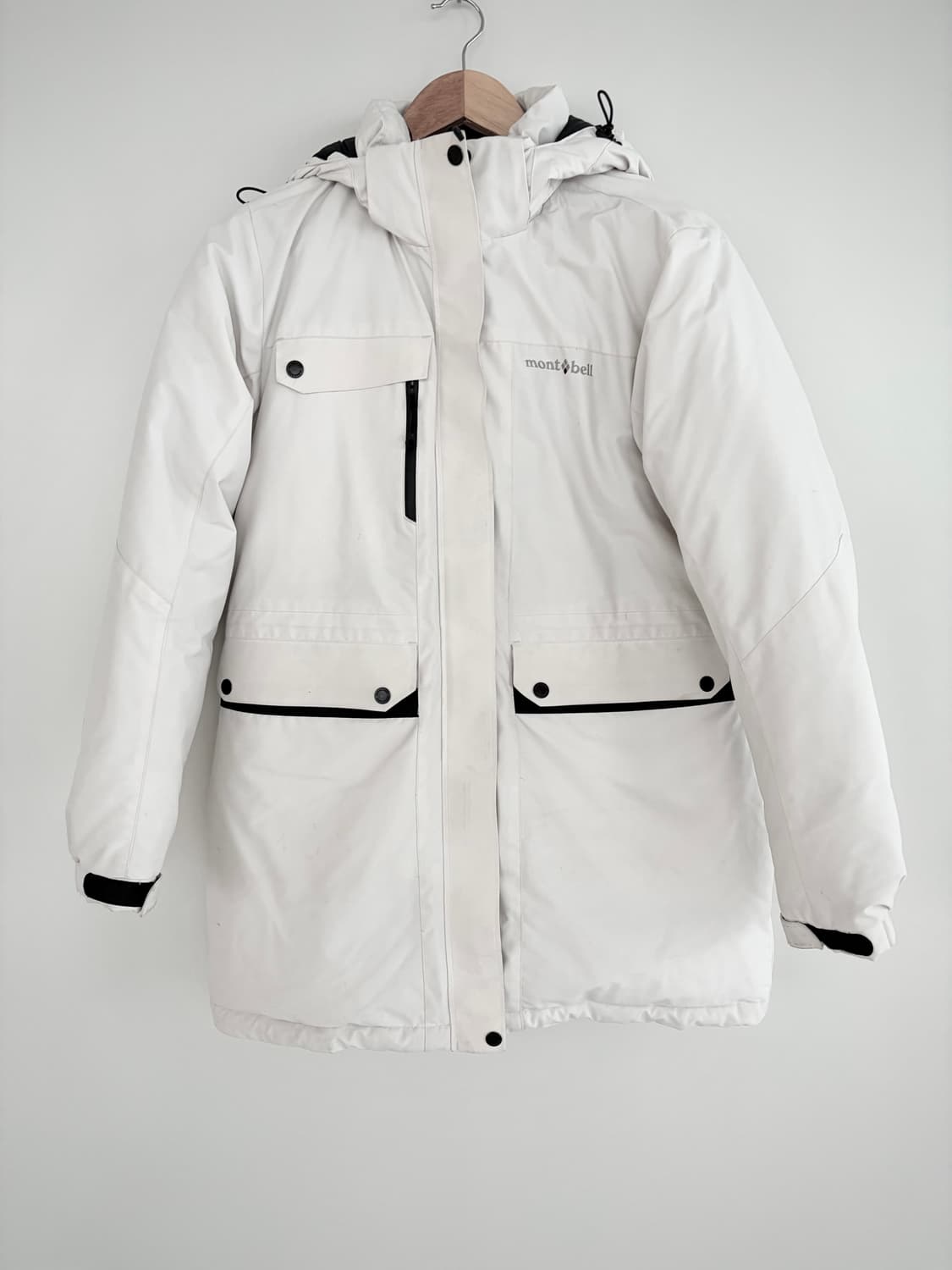 몽벨 여성 패딩 화이트 상품이미지1