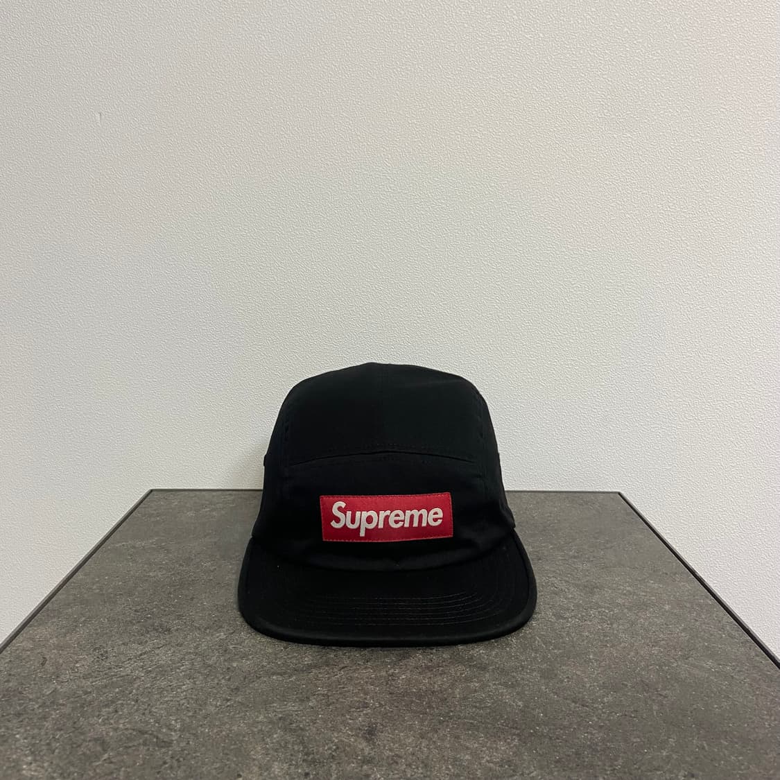 슈프림 워시드 블랙 레드 박스로고 캠프캡 모자 상품이미지1