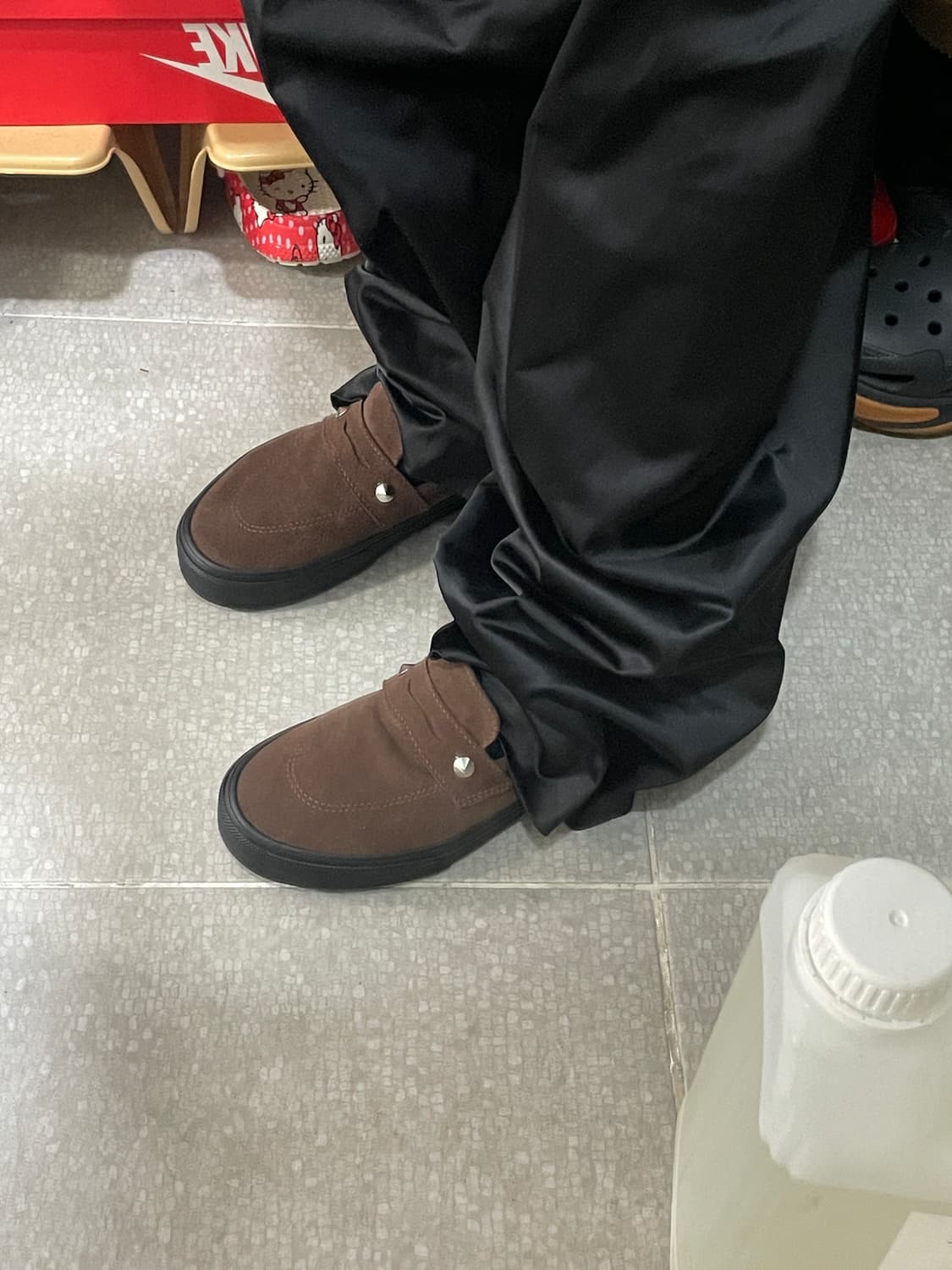 (vans)반스 슬립온 스터드 스웨이드53  245 상품이미지4