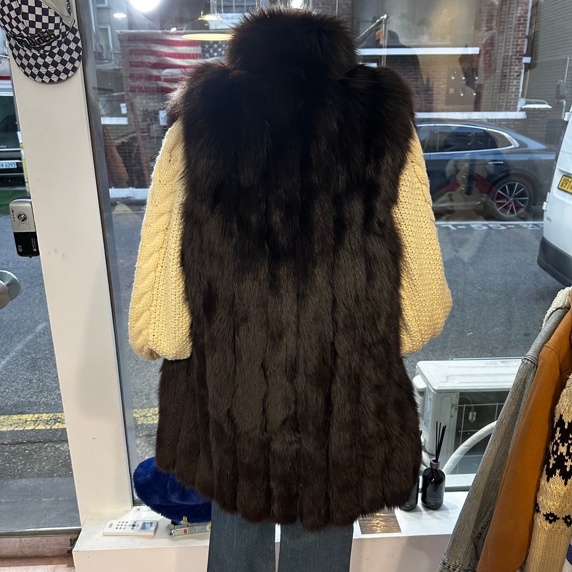 사가폭스 블랙브라운 롱 베스트 퍼자켓M-L 상품이미지3