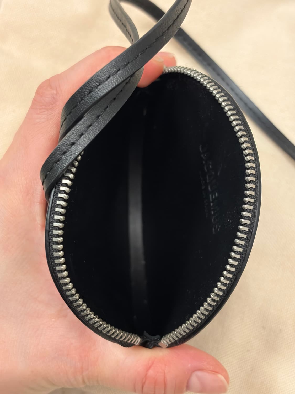 자크뮈스 르 피추 라운드 코인 지퍼 지갑 블랙 상품이미지5