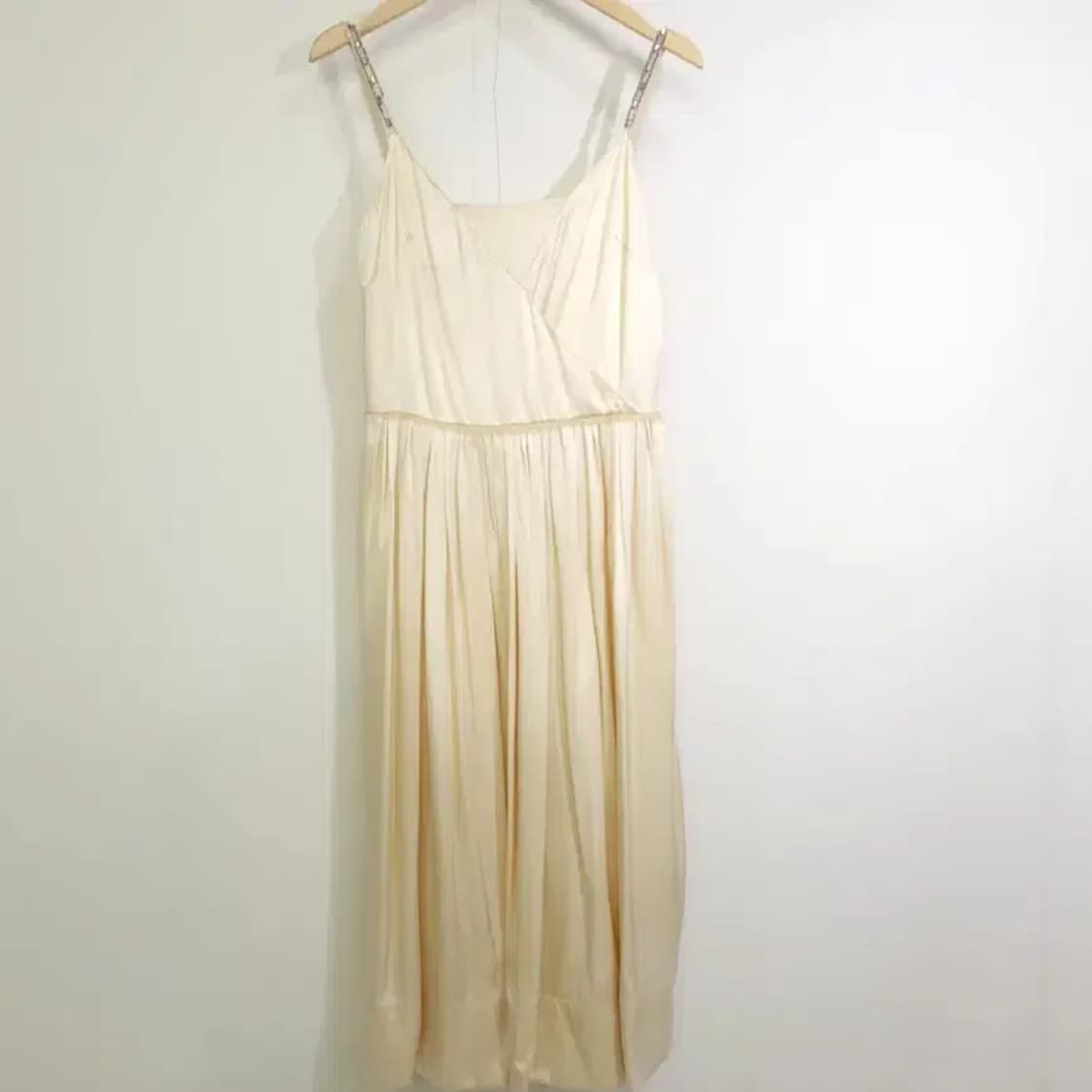 끌로에 실크 원피스 아이보리 T38 상품이미지6