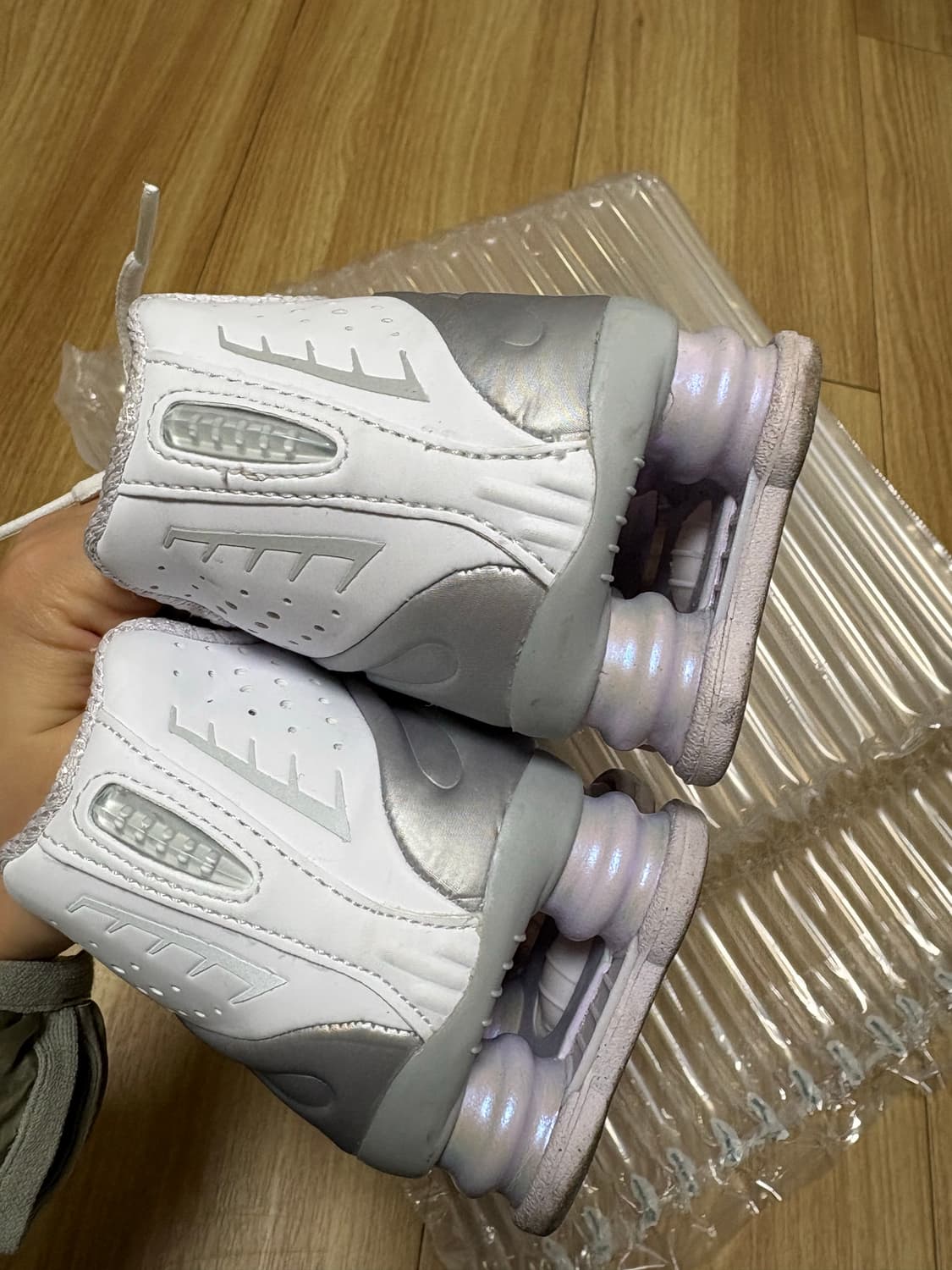 나이키 샥스 r4 245 상품이미지9