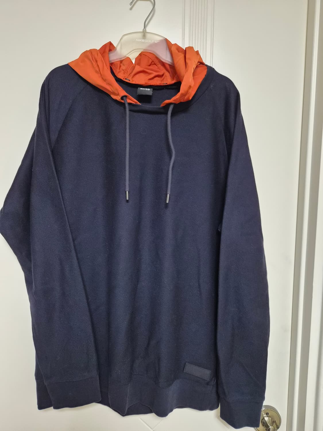 휴고보스 스웻셔츠 상품이미지1