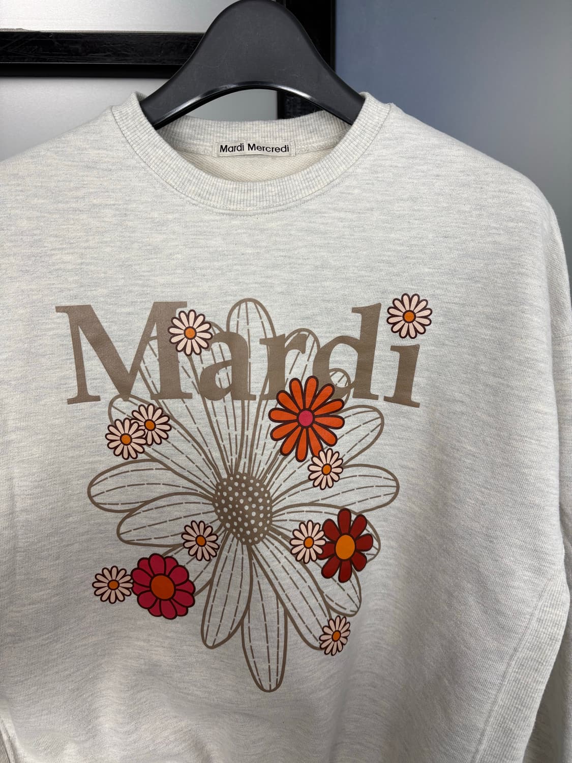 루키CK9746: 마르디 아이보리 여성 맨투맨    상품이미지5