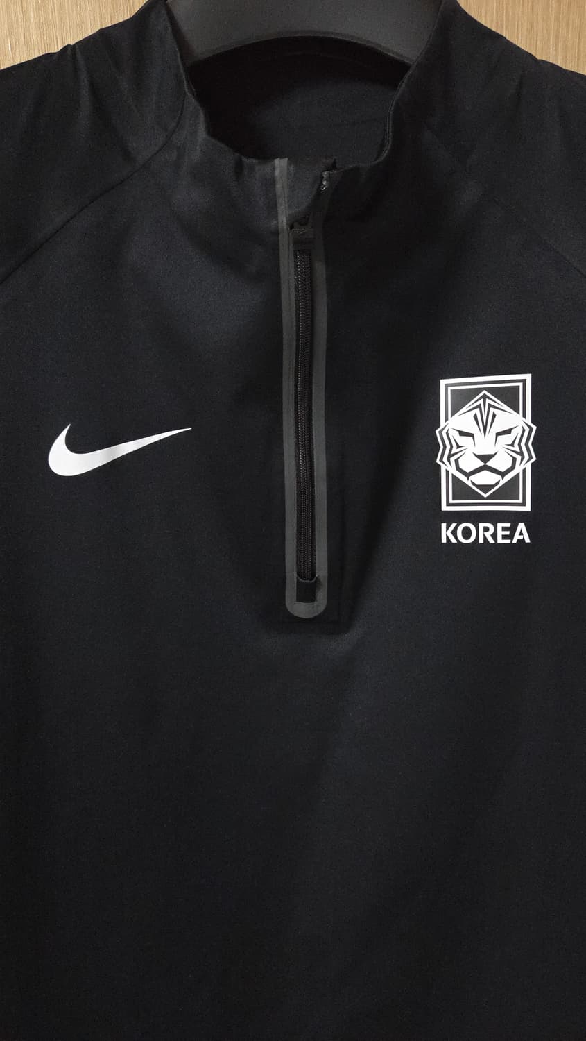 (착샷) 나이키 22-24 쉴드탑 드릴탑 윈터 워리어 트레이닝 상품이미지3