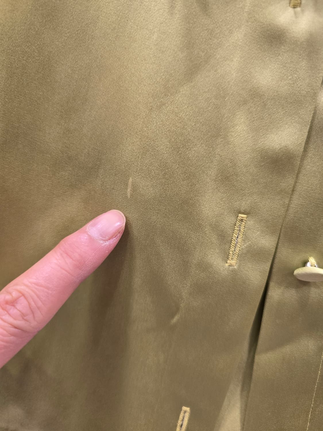 새상품) 구찌 GUCCI 유니폼 리본 블라우스 올리브 그린 실크 36(S 상품이미지8