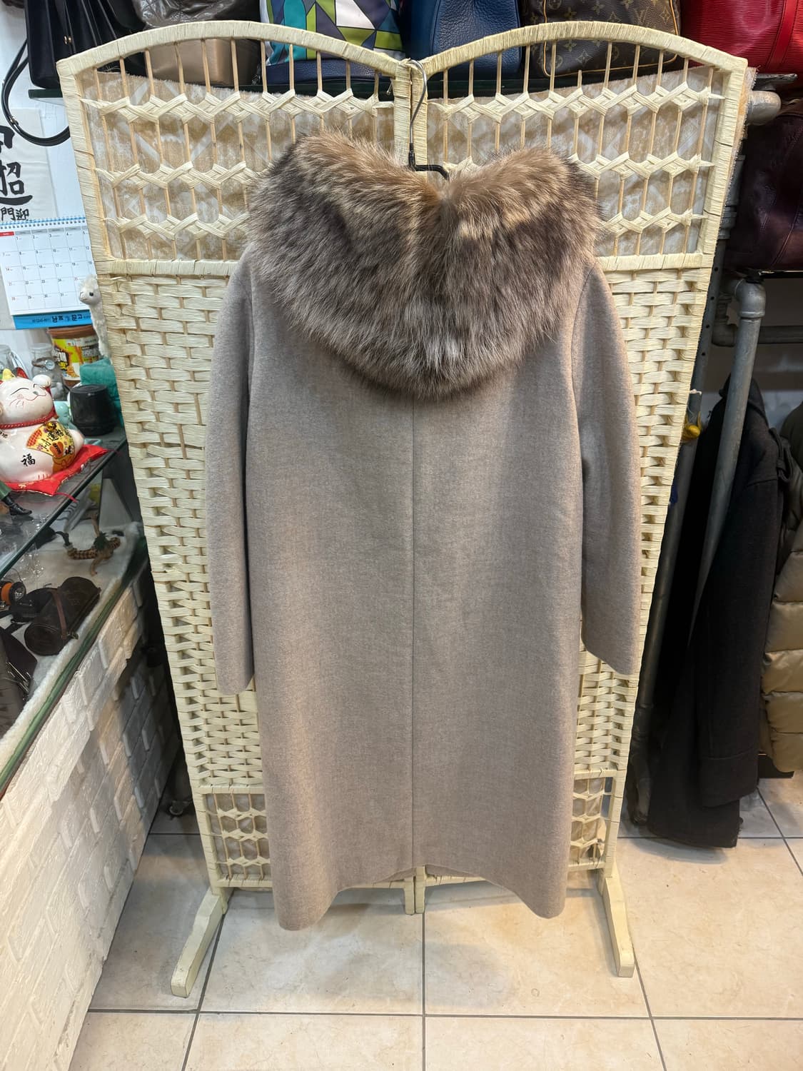 42/66 정품 부르넬로 쿠치넬리 알파카 롱코트 팝니다 상품이미지8