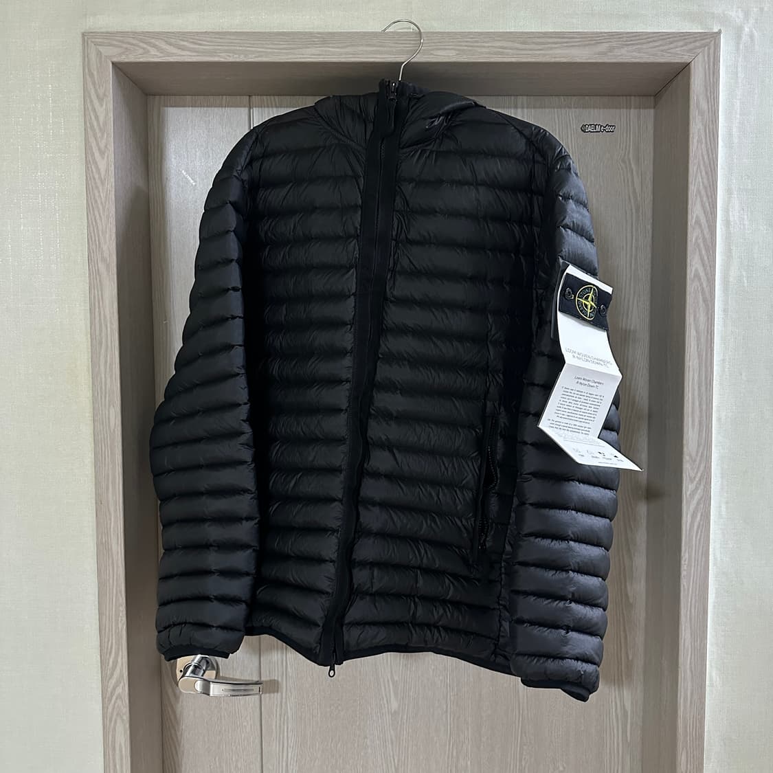 스톤아일랜드 룸우븐 후드 경량패딩 XL 상품이미지1