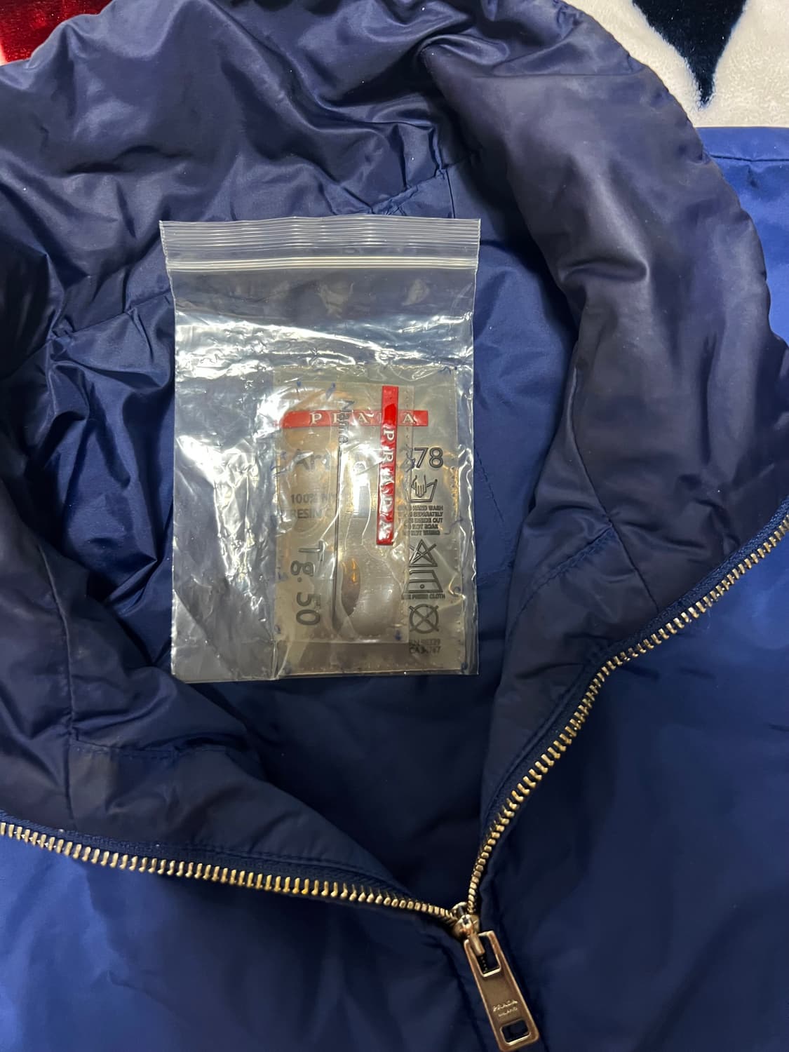 프라다 나일론 블루네이비 자켓 상품이미지4