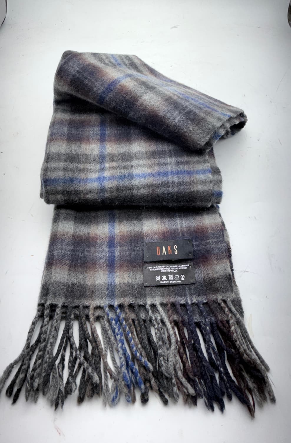 닥스 머플러 상품이미지1