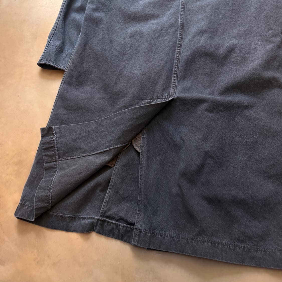 엘엘빈  블랙다잉 내피포함 롱 코트 상품이미지5