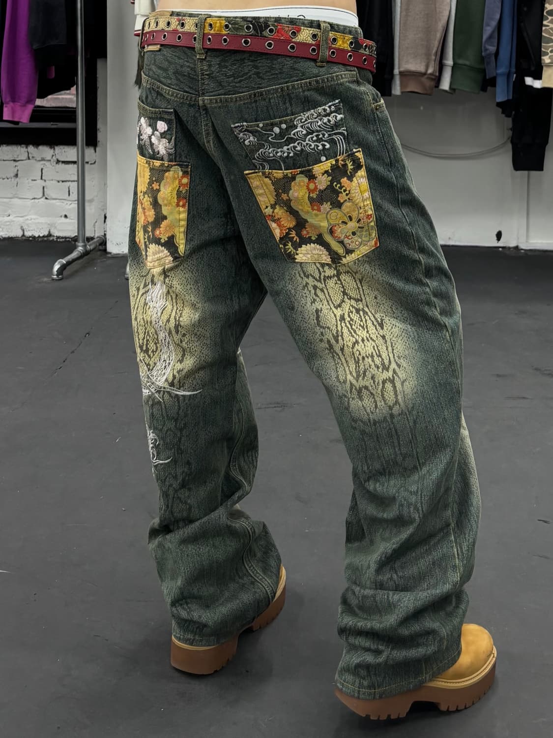 카라쿠리 타마시 뱀피 드래곤 데님팬츠 상품이미지2