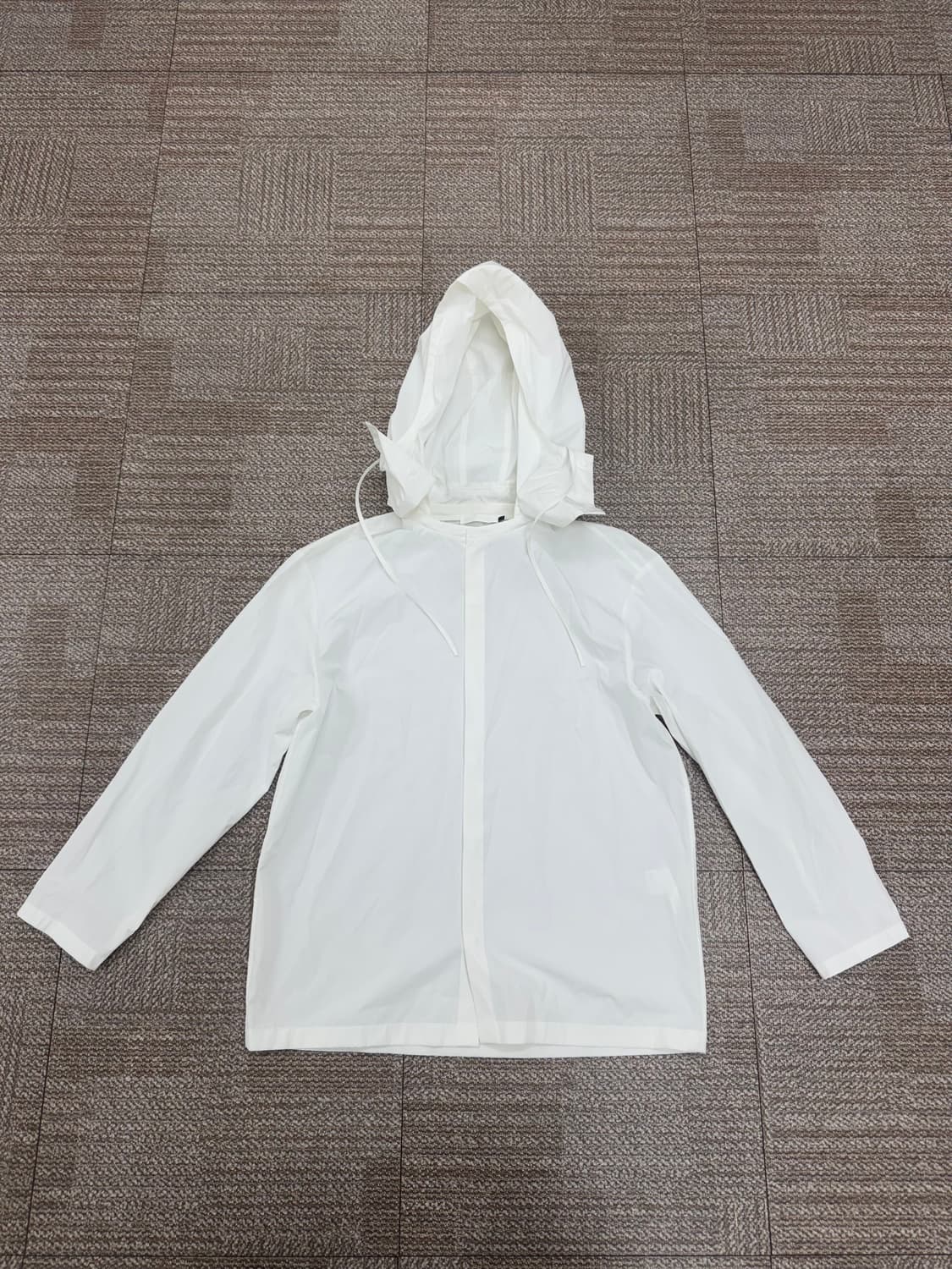 아모멘토 DETACHABLE HOODIE SHIRTS 상품이미지3