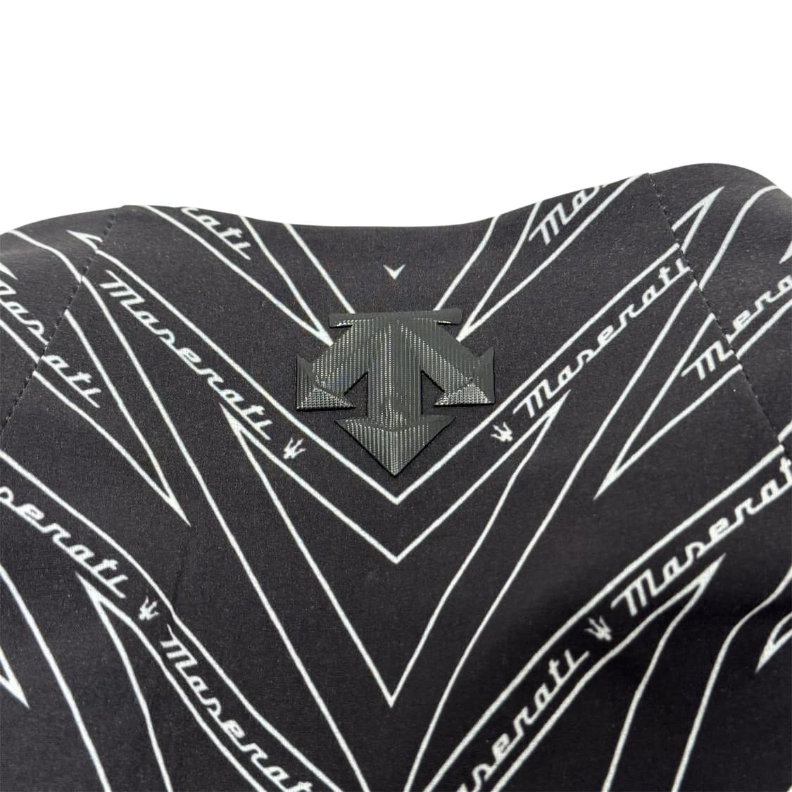 데상트 X 마세라티 골프 홑겹 윈드 브레이커 상품이미지8